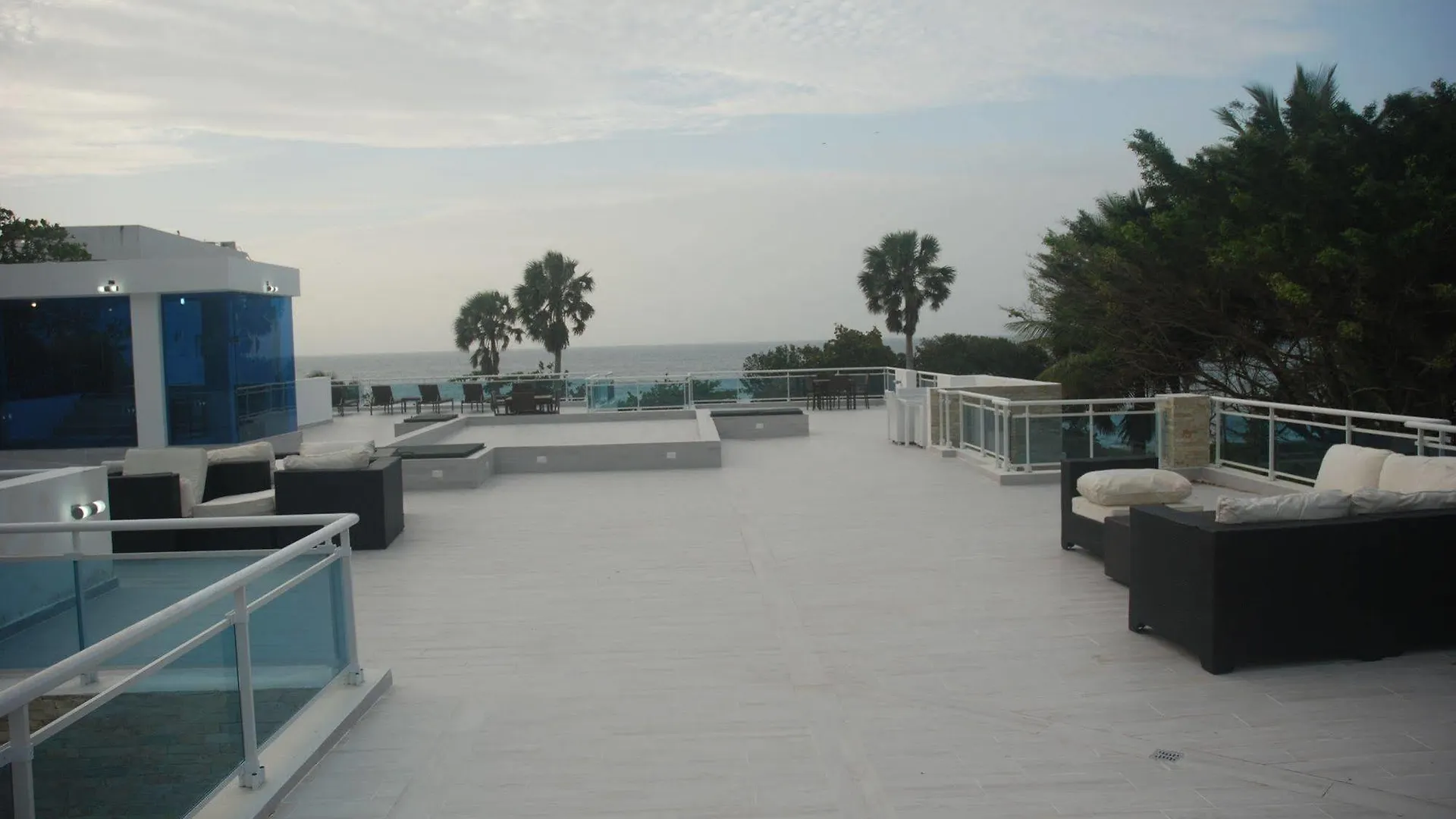 Apartment E&J Beach Condo